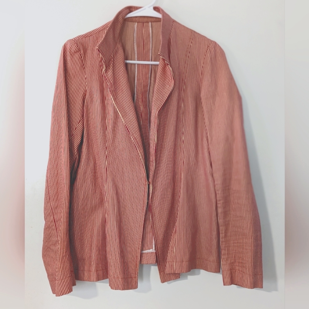 Small vintage red and white striped blazer (handmade?!)